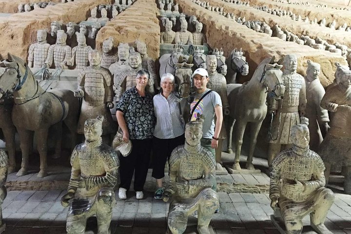 Tours in Xian: Best Private Xian Day Tour to Terracotta Warriors & Big Wild Goose Pagoda